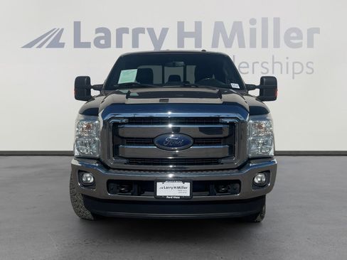 Used 2015 Ford F350 Lariat w/ Lariat Interior Package image 8