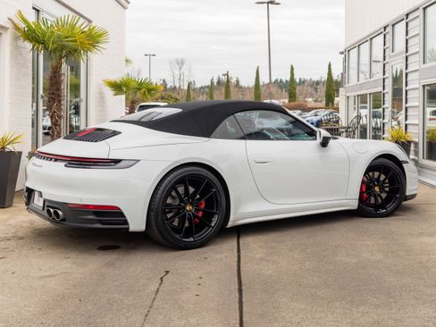 Used 2020 Porsche 911 Carrera 4S image 9