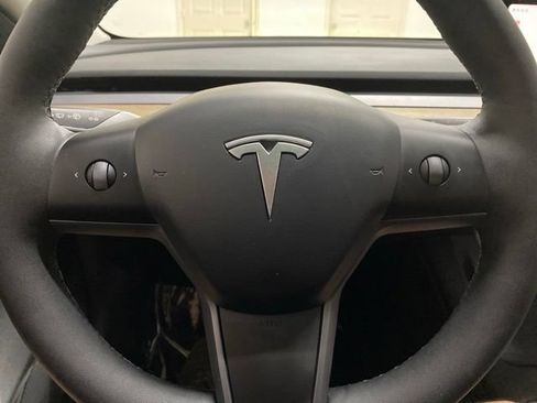 Used 2023 Tesla Model 3 Standard Range RWD image 37