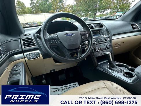 Used 2017 Ford Explorer FWD image 18