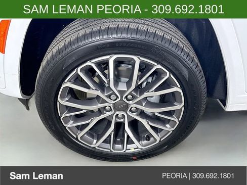 New 2026 Jeep Grand Cherokee Summit AWD/4WD image 32