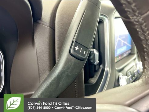 Used 2022 GMC Sierra 3500 Denali w/ Technology Package image 10