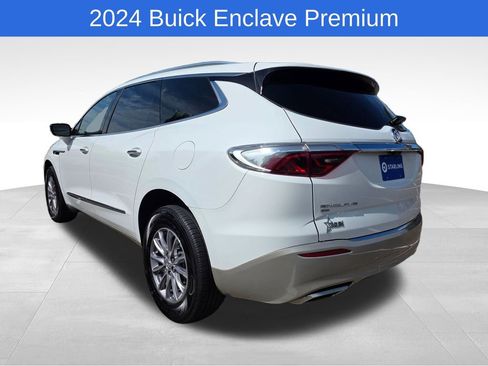 Used 2024 Buick Enclave Premium image 6