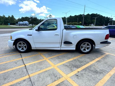 Used 2000 Ford F150 Lightning image 9