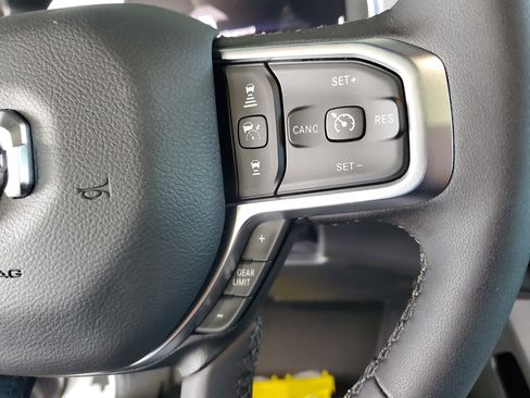 Used 2026 RAM 1500 Big Horn AWD/4WD image 24