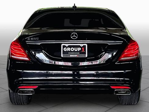 Used 2017 Mercedes-Benz S 550 Sedan image 4
