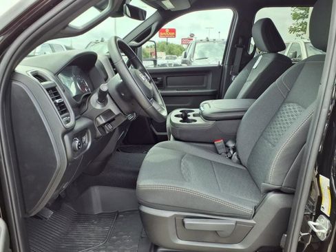 New 2025 RAM 2500 Tradesman AWD/4WD image 11