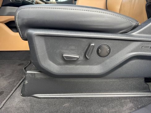 Used 2026 Ford F350 Lariat AWD/4WD image 14