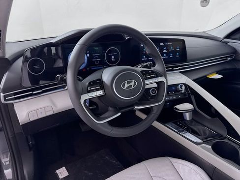 New 2026 Hyundai Elantra Limited FWD image 13