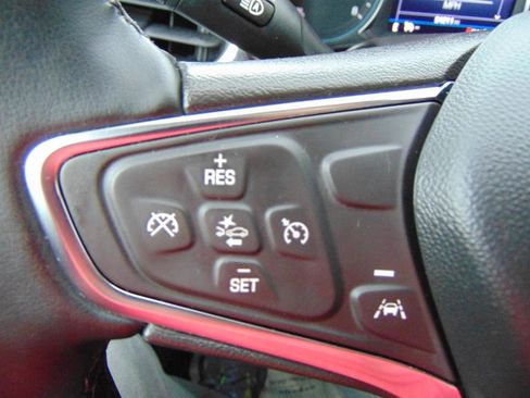 Used 2024 Chevrolet Equinox LT AWD/4WD image 35