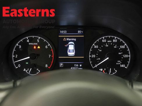 Used 2024 Nissan Altima 2.5 S FWD image 17