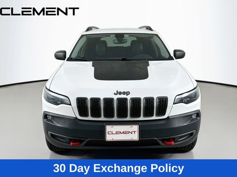 Used 2019 Jeep Cherokee Trailhawk AWD/4WD image 3