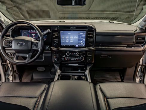 Used 2025 Ford F350 Lariat w/ Lariat Ultimate Package image 15