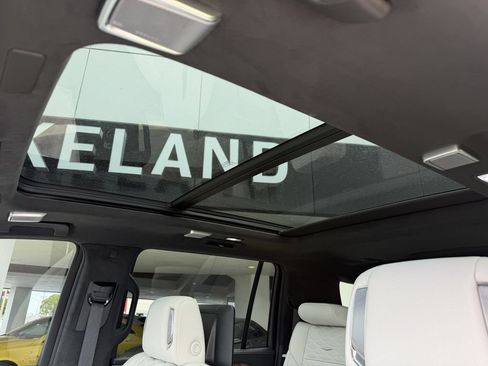 Certified 2025 Cadillac Escalade ESV Sport Platinum w/ LPO, ONYX Package AWD/4WD image 25