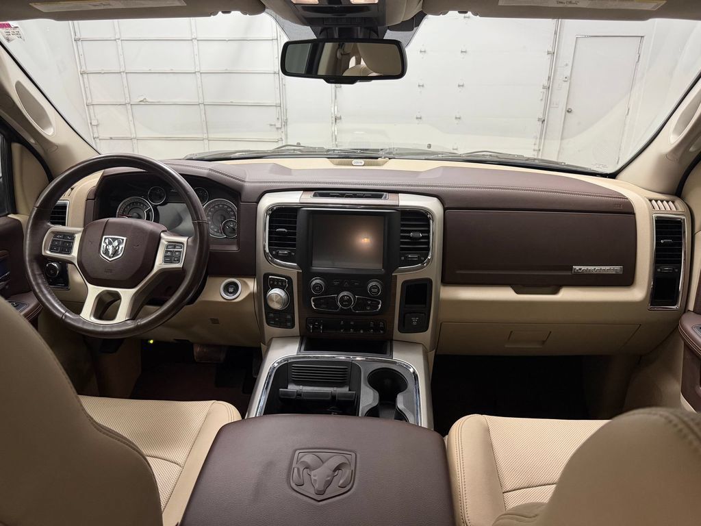 Used 2017 RAM 1500 Laramie w/ Convenience Group AWD/4WD image 13