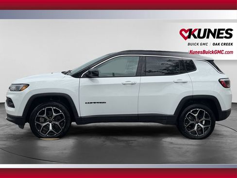Used 2025 Jeep Compass Limited AWD/4WD image 6
