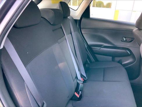 Used 2025 Hyundai Kona SEL FWD image 22