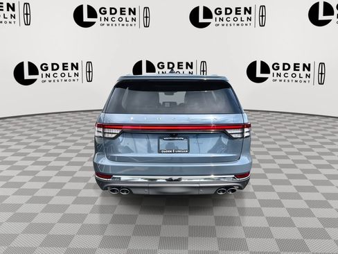 Used 2025 Lincoln Aviator Reserve w/ Luxury Package RWD image 7
