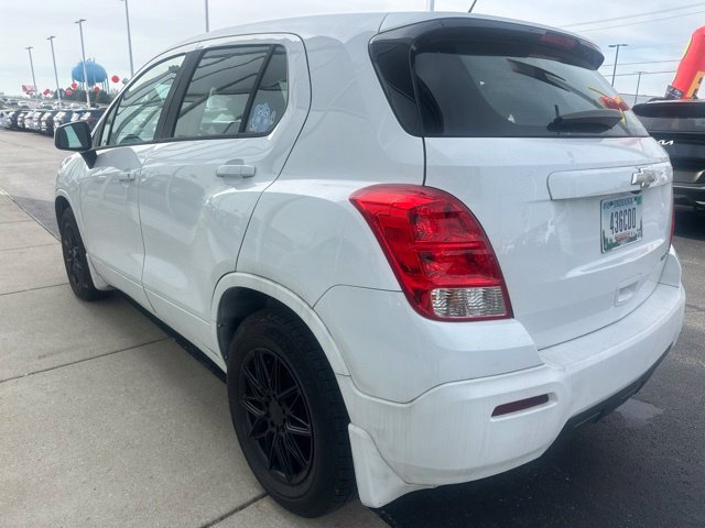 Used 2016 Chevrolet Trax LS w/ LPO, Protection Package FWD image 11