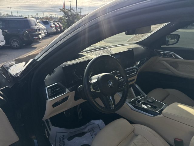 Used 2024 BMW 430i Coupe w/ M Sport Package RWD image 14