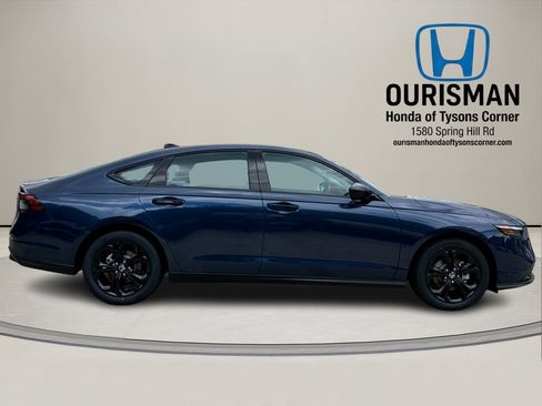 New 2025 Honda Accord SE image 2