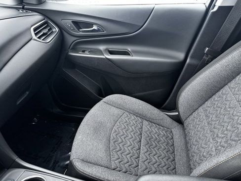 Certified 2023 Chevrolet Equinox LT image 24