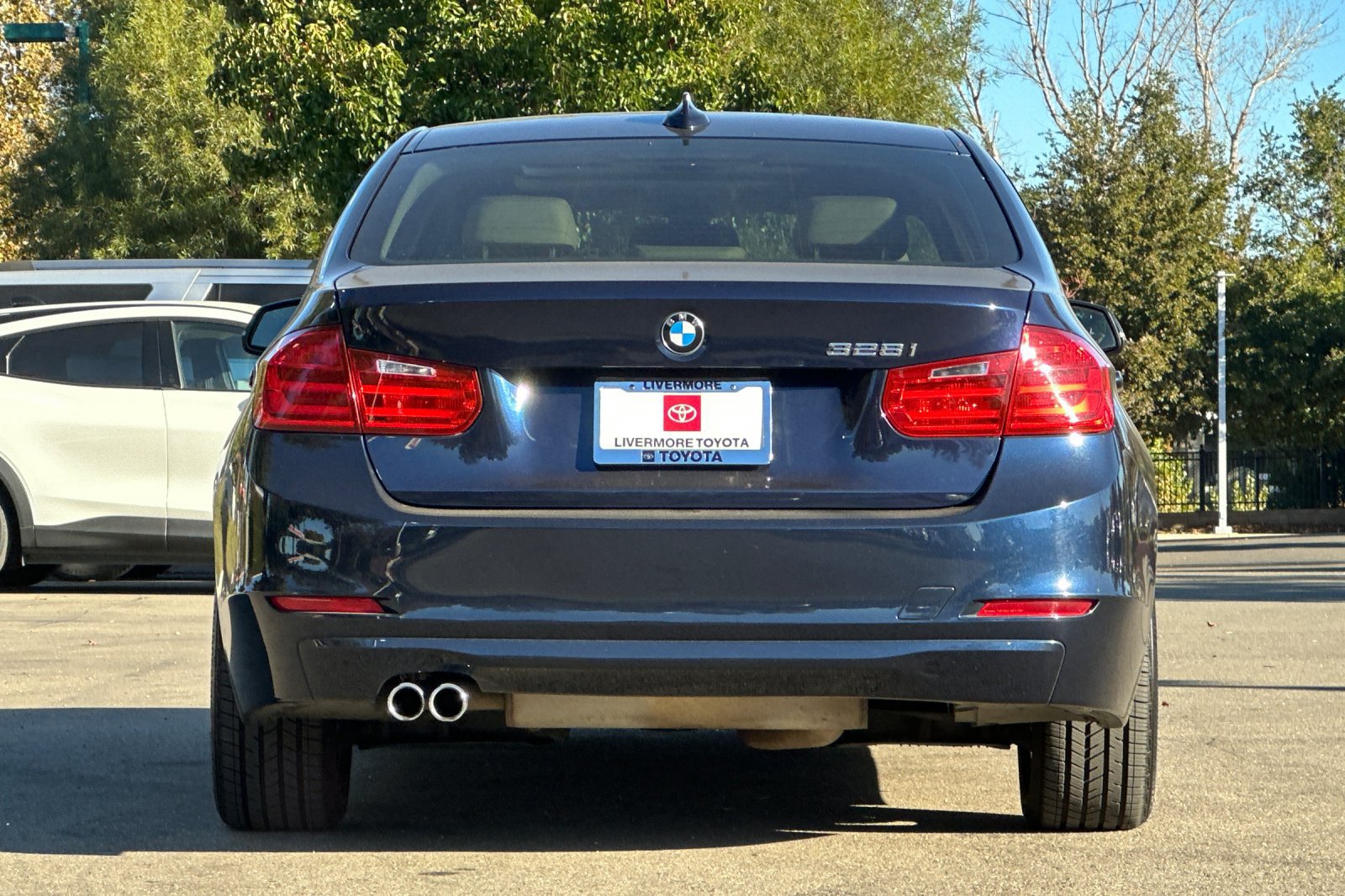 Used 2013 BMW 328i Sedan RWD image 5