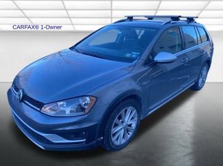 Used 2017 Volkswagen Golf Alltrack S video 2