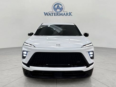 Used 2025 Buick Enclave Sport Touring image 8