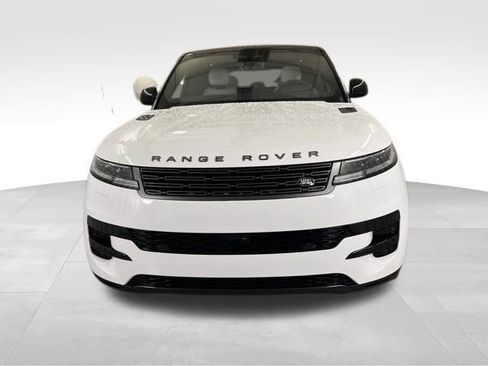 New 2026 Land Rover Range Rover Sport SE image 2