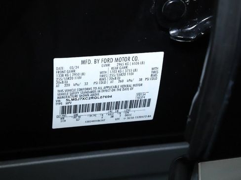 Used 2024 Lincoln Aviator Reserve w/ Elements Package Plus AWD/4WD image 22