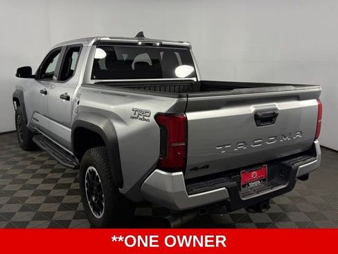 Used 2024 Toyota Tacoma TRD Off-Road image 6