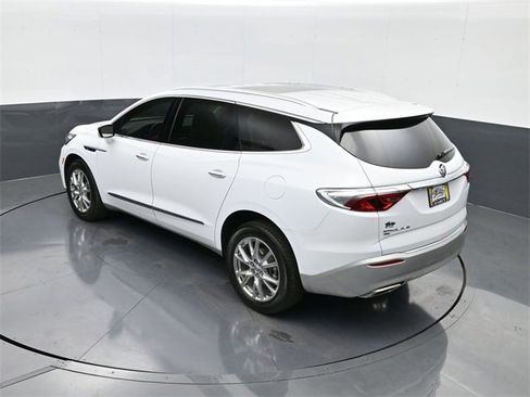 Used 2023 Buick Enclave Premium w/ Experience Buick Package image 20