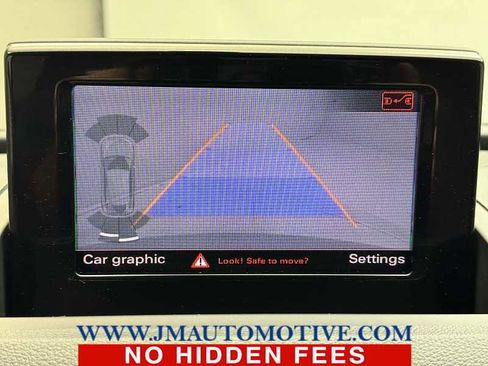 Used 2017 Audi Q3 2.0T Premium image 29