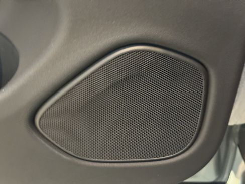 New 2026 Volvo XC60 B5 Ultra w/ Climate Package image 18