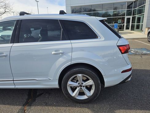 Used 2022 Audi Q7 3.0T Premium image 4