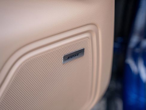 New 2026 Porsche Macan S image 11