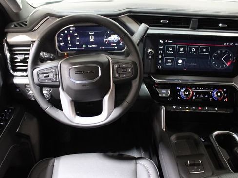 New 2026 GMC Sierra 2500 Denali w/ Denali Reserve Package image 33