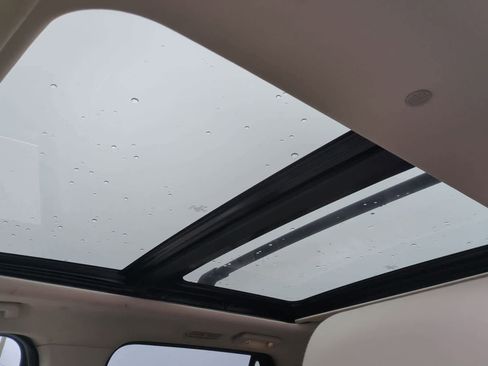 Used 2019 Ford Expedition Platinum image 19