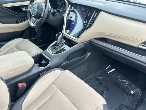 Used 2021 Subaru Outback Limited w/ Popular Package #2 image 16