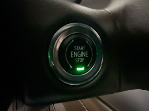 Used 2023 Chevrolet Tahoe Z71 w/ Luxury Package image 17