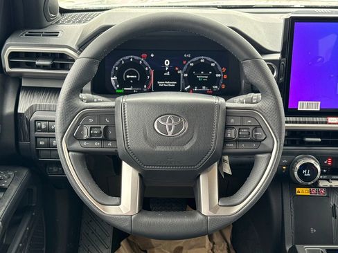 New 2026 Toyota 4Runner 4WD image 12