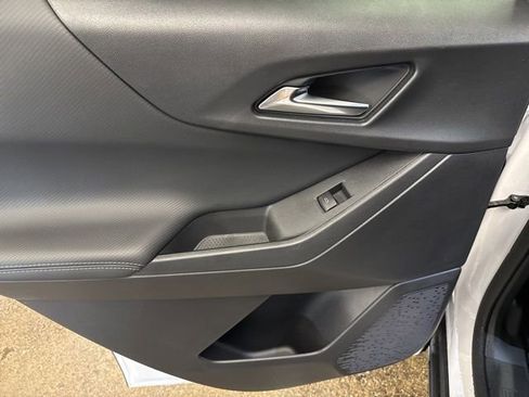 New 2026 Chevrolet Equinox LT AWD/4WD image 21