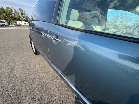 Used 2008 Nissan Quest S w/ Drivers Pkg image 20