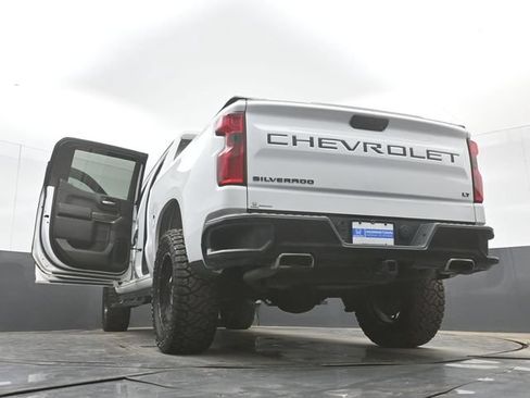 Used 2021 Chevrolet Silverado 1500 LT Trail Boss AWD/4WD image 52
