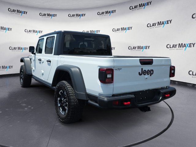 Used 2026 Jeep Gladiator Rubicon w/ Steel Power Dome Hood Package AWD/4WD image 3