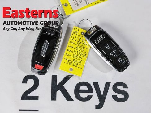 Used 2022 Audi e-tron GT Premium Plus AWD/4WD image 25