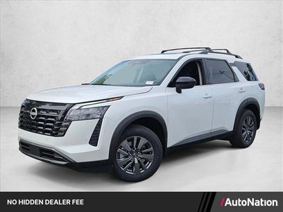 New 2026 Nissan Pathfinder SV w/ SV Premium Package
