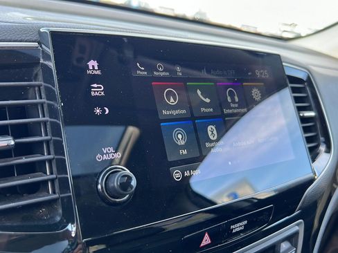 Certified 2022 Honda Pilot Elite image 21