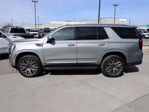 New 2026 GMC Yukon Denali w/ Advanced Technology Package AWD/4WD image 3